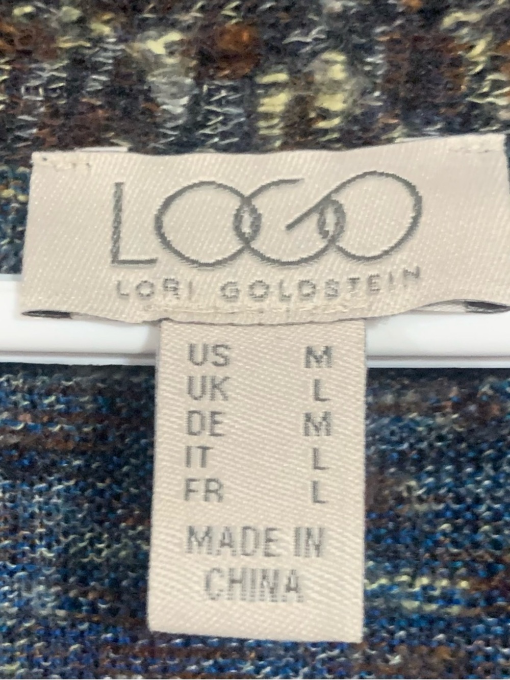 LOGO Lot of 4; 3 tops (M) with 1 pair of crop pants (S) - Picture 4 of 5